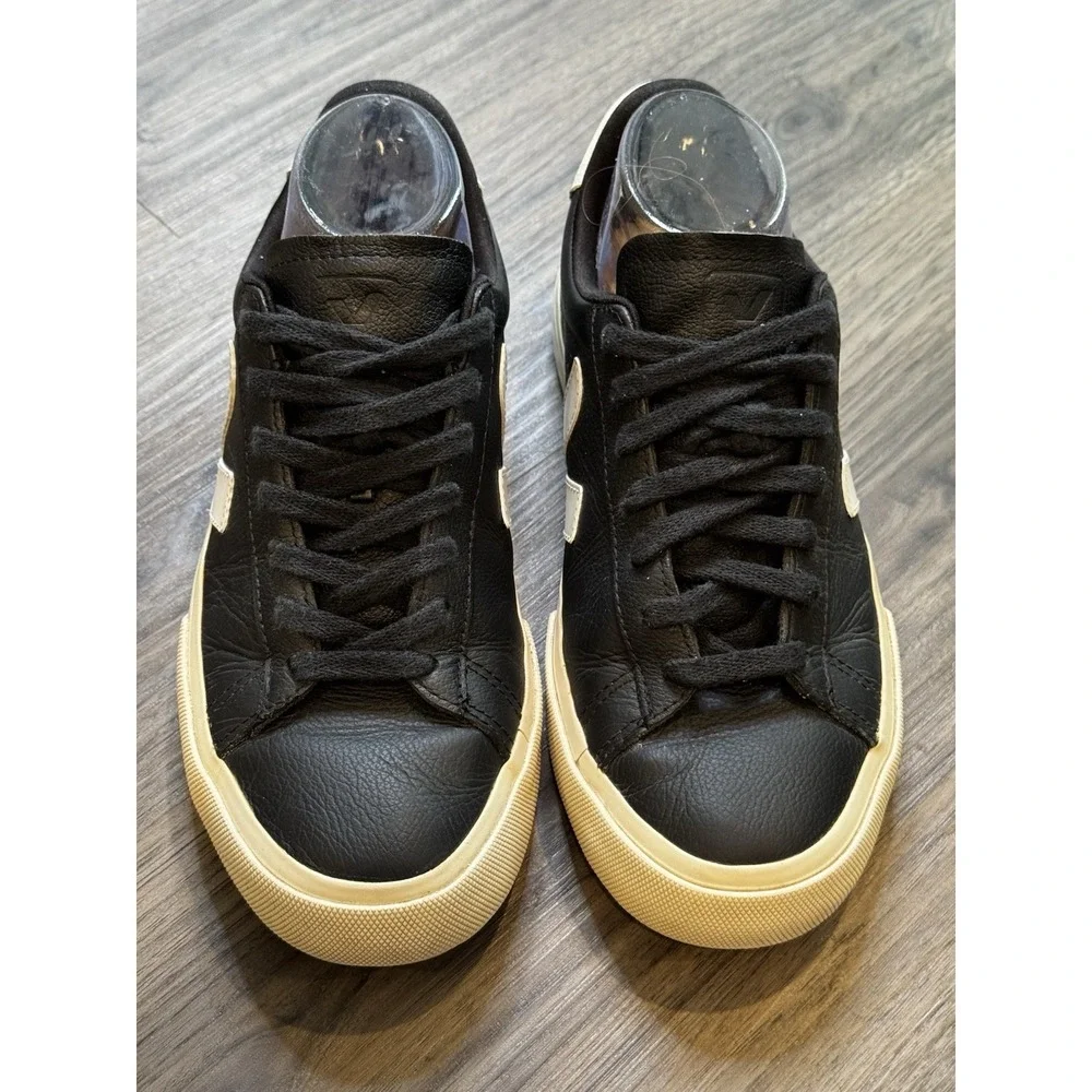 VEJA Sneakers Womens 8 Black White Leather Esplar Casual Minimalist Low Top Chic - Picture 3 of 11